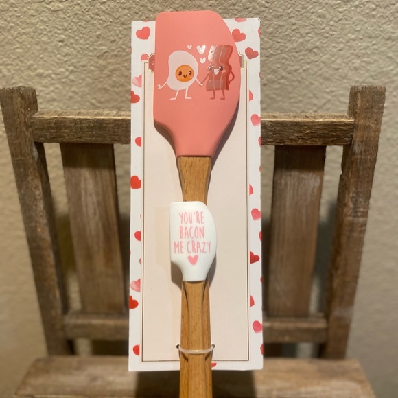 Valentine’s Day Spatula Set Of 2, Bacon & Eggs Spatulas, You’re Bacon Me Crazy - Picture 3 of 13